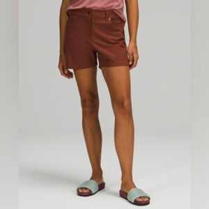 Lululemon City Sleek 5 Pocket High-Rise Short 4” Color Dark Terracotta Size 32